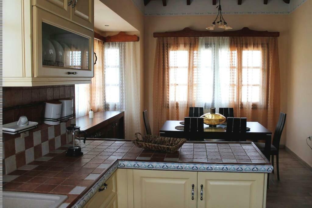 Villa Paradise Samos Town Bagian luar foto